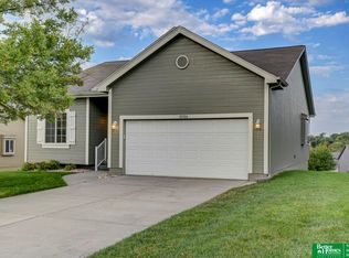 10506 S 26th St, Bellevue, NE 68123
