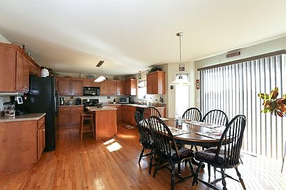 3rd image of 1235 White Tail Dr