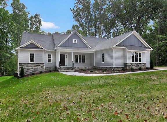 5th image of 12824 Crathes Ln