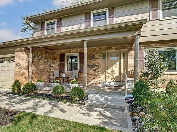 2nd image of 12190 Deerhorn Dr