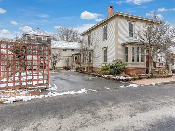 37 School Street, Brunswick, ME 04011