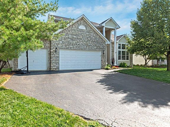 3rd image of 921 Mahle Dr