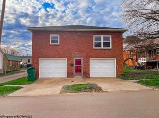 1104 N 20th St, Clarksburg, WV 26301