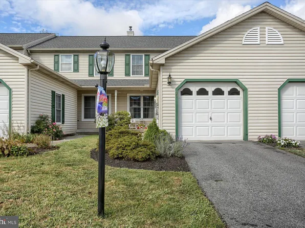 23 Nottingham Dr, Mechanicsburg, PA 17050