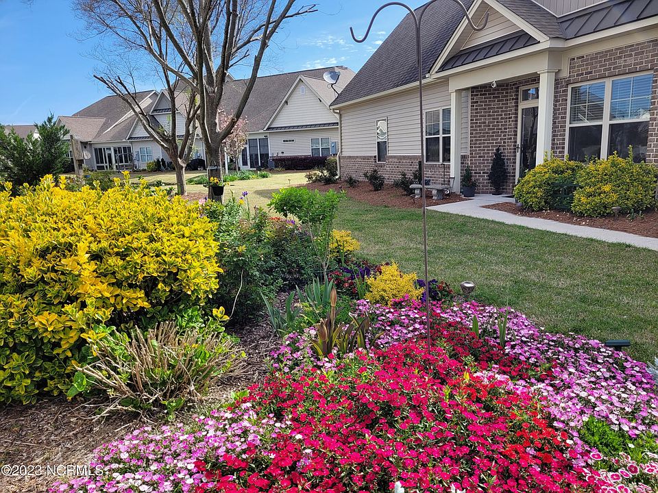 1st image of 4192 Cambridge Cove Cir SE Unit 1