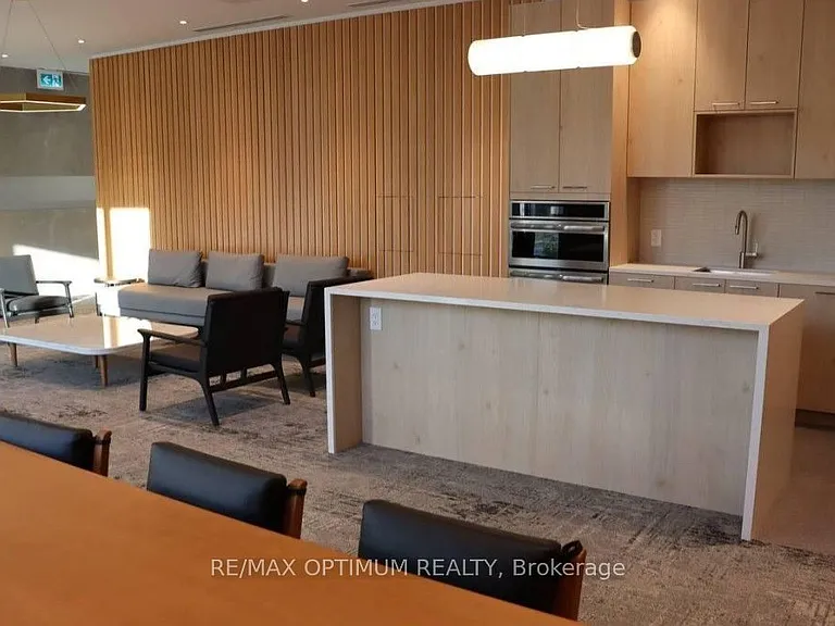 7437 Kingston Rd #705B — Photo 29