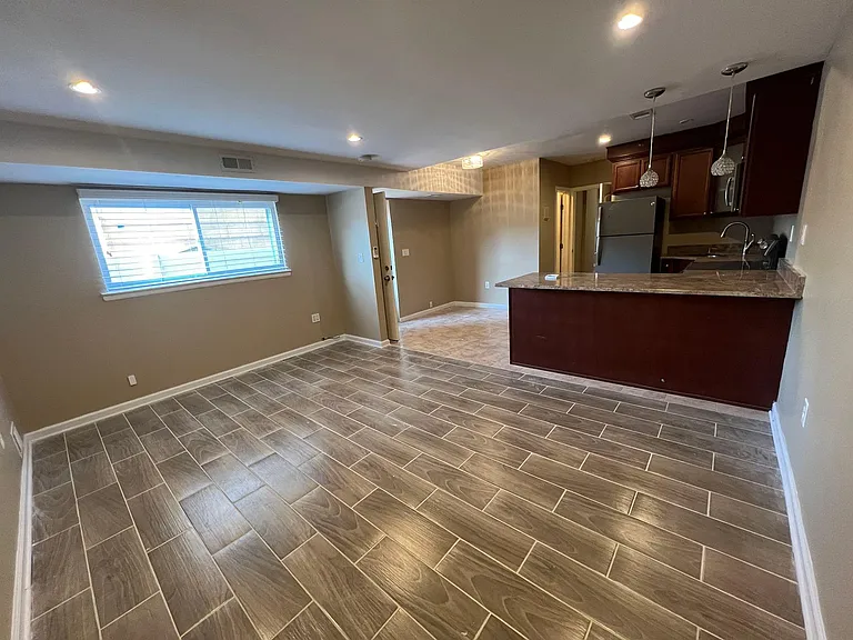 168 Braisted Ave #1 — Photo 3