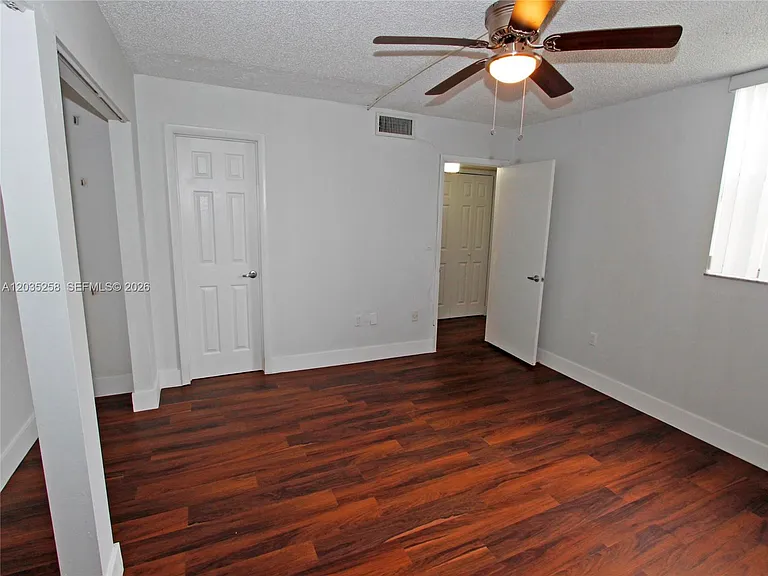9411 SW 4th St #308 — Photo 11