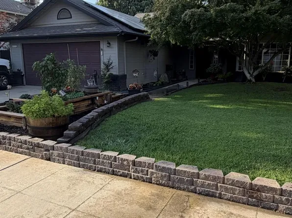 1575 E Niles Ave, Fresno, CA 93720