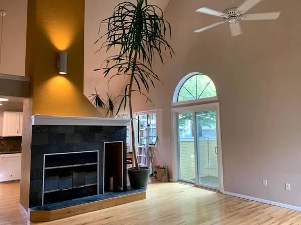 4867 Curie Ct, Boulder, CO 80301