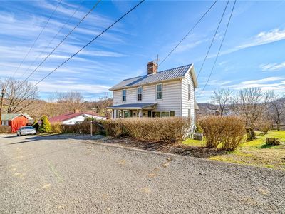 620 1st St, Vanderbilt, PA, 15486
