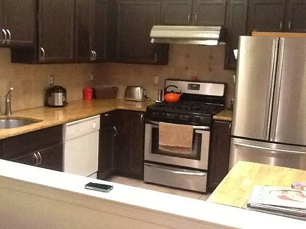 1037 Flakne Ct — Photo 3