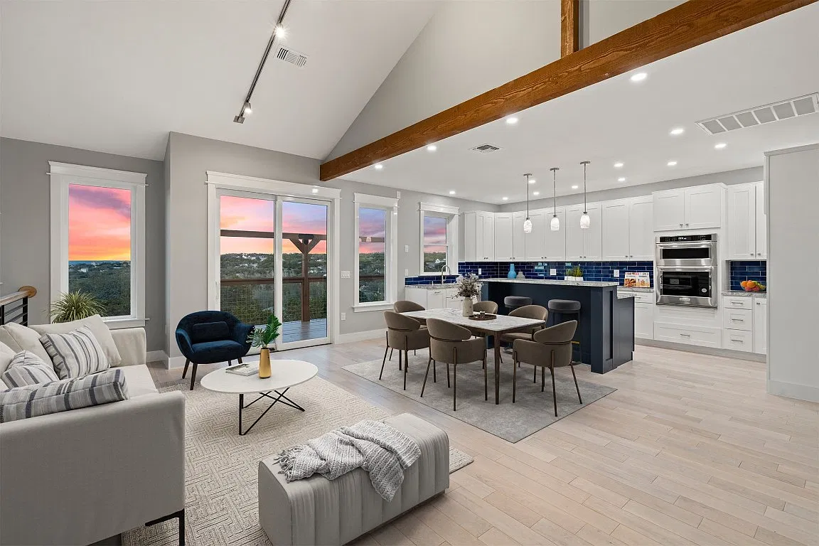 3 bed, 3400 sqft, $5,400 — Photo 3