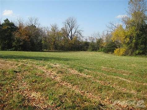 3rd image of 307 W State Highway 174