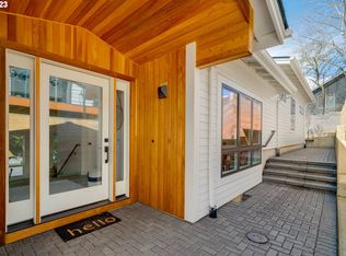 6965 SW 45th Ave, Portland, OR 97219