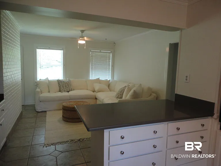 371 S Church St — Photo 6