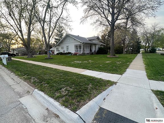 5th image of 10711 N 140th St