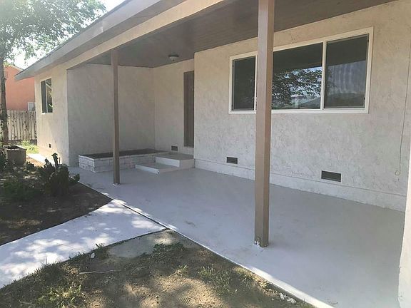 2nd image of 9215 E Avenue T10