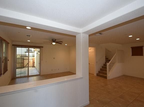 5th image of 1816 Golden Willow Ave