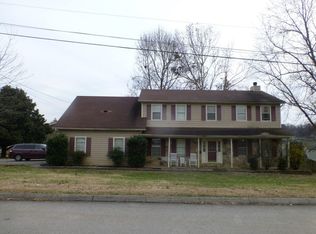 1009 Cross Meadow Rd, Knoxville, TN 37934