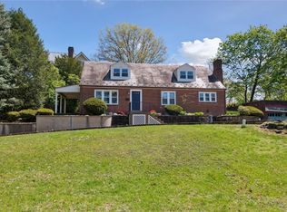 1418 Walnut St, Pittsburgh, PA 15218