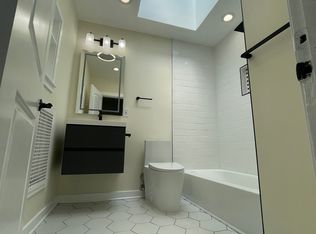 328 E 33rd St, Baltimore, MD 21218
