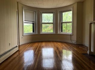 1050 Beacon St, Brookline, MA 02446