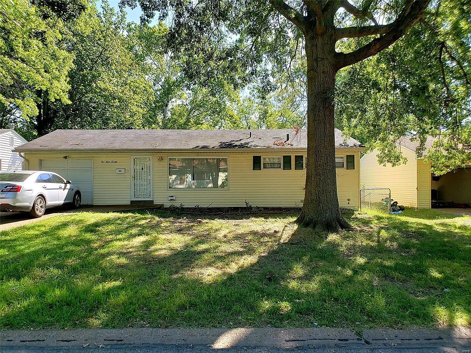 1st image of 10120 Tamworth Dr