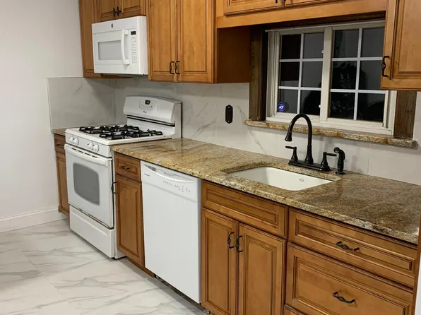73 Woodvale Ave Floor 1, Staten Island, NY 10309