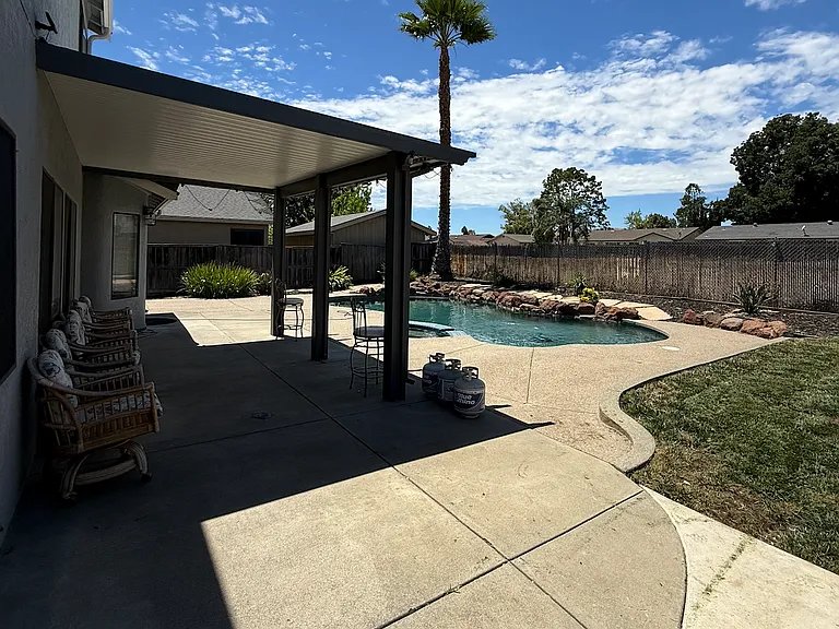 520 Lupine Cir — Photo 19
