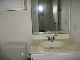 5th image of 5826 Adalone Cv