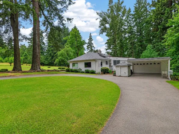 15833 S Forsythe Rd, Oregon City, OR 97045