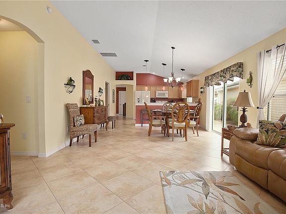 4th image of 2266 Montbrook Pl
