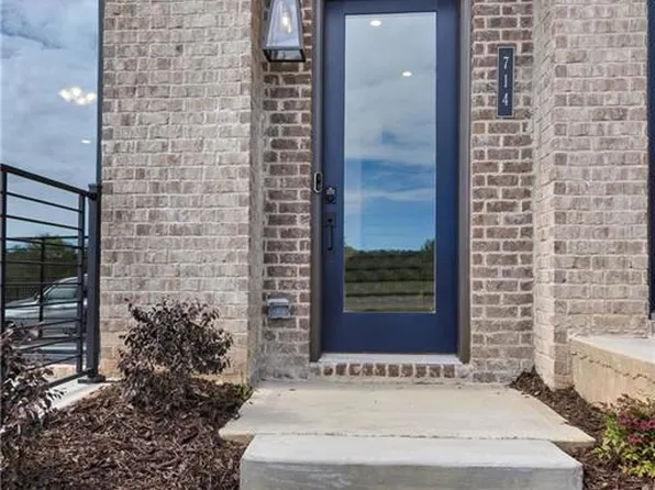 734 Urban Grange Way, Suwanee, GA 30024
