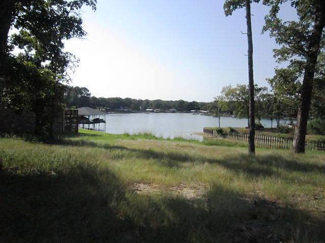 1st image of 106 Bear Creek Dr