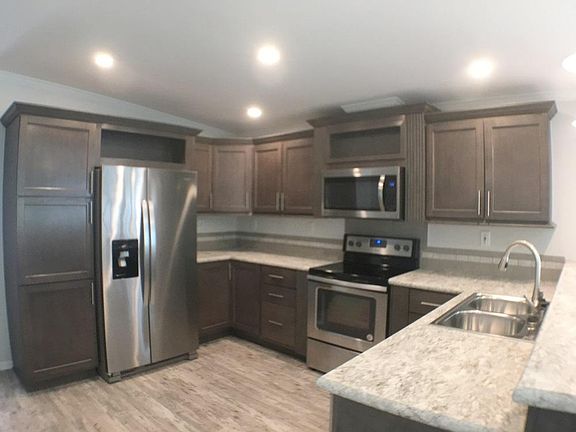 3rd image of 4978 Coquina Crossing Dr