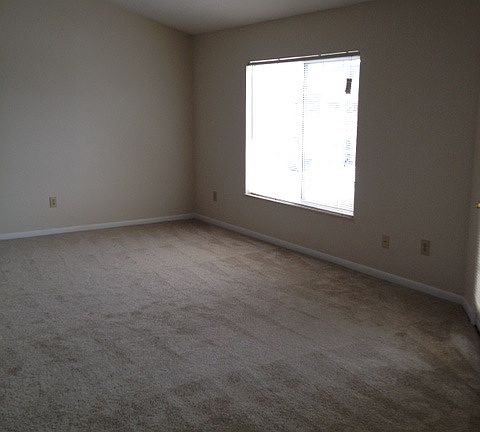5th image of 6129 Tanager Dr APT 148
