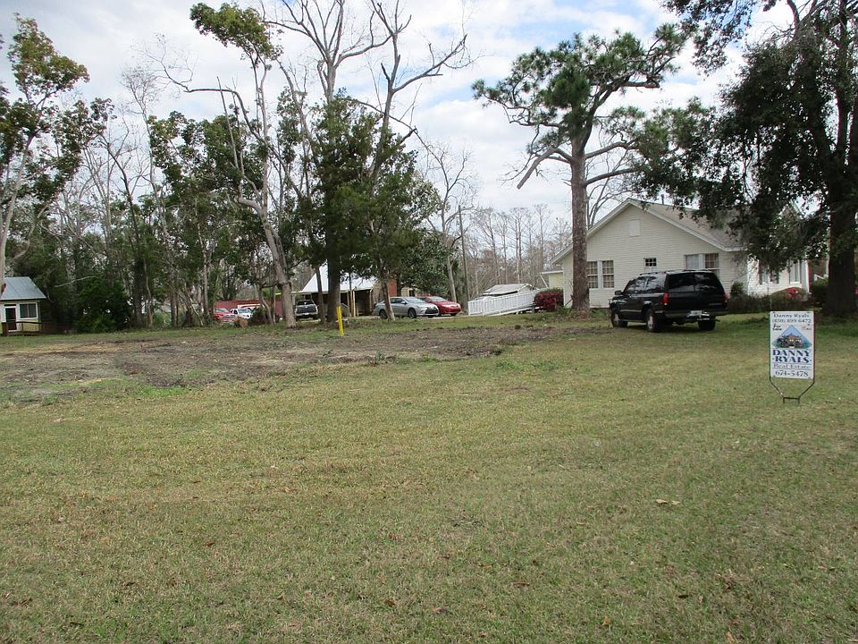 1st image of 20430 Central Ave W