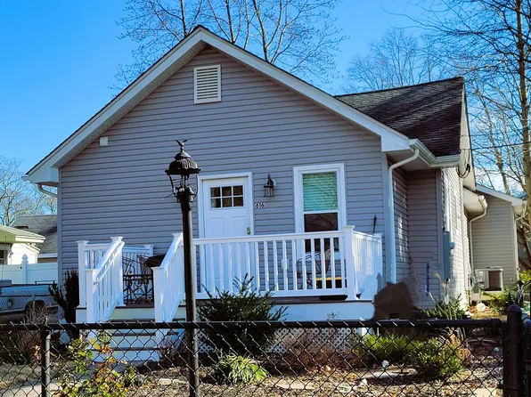 616 1st St, Northfield, NJ 08225