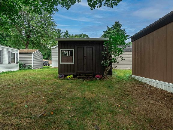 5th image of 85 Crystal Springs Way