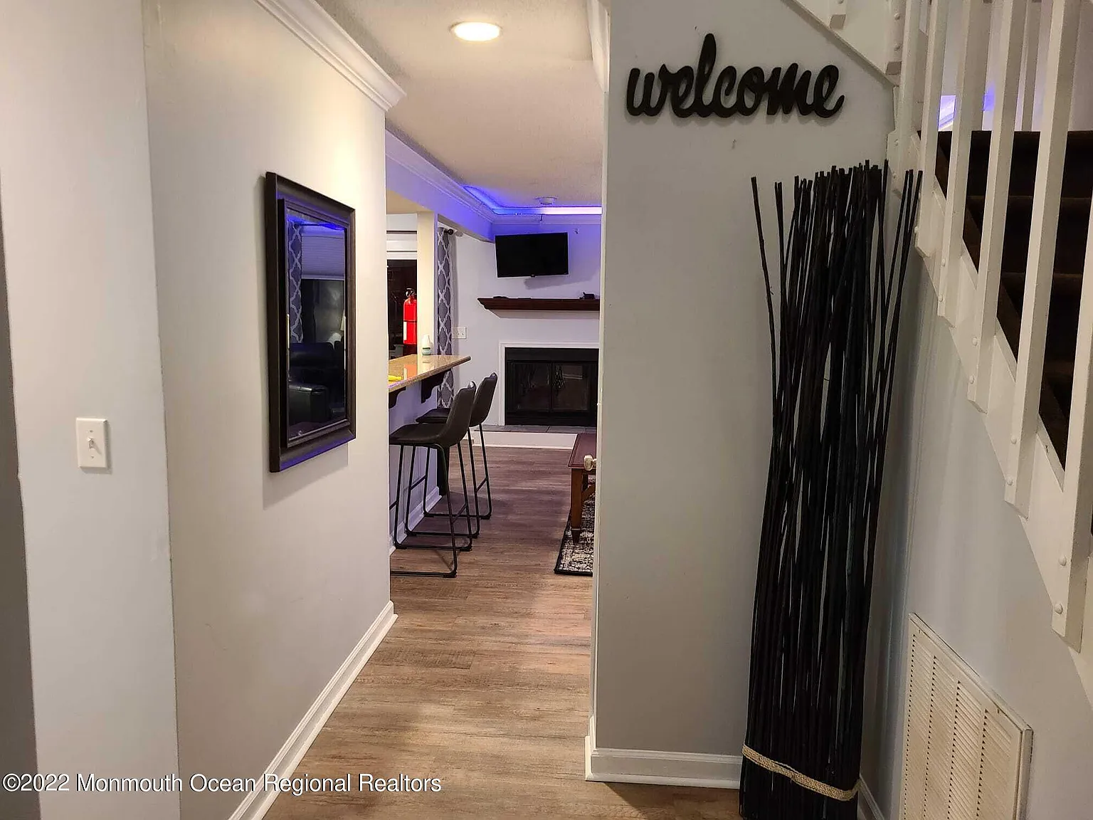 3 bed, 1.5 bath, 1410 sqft, $2,400 — Photo 3