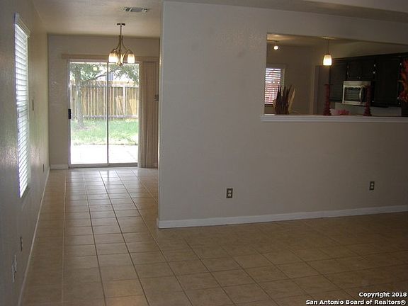 4th image of 6119 Lake Victoria St