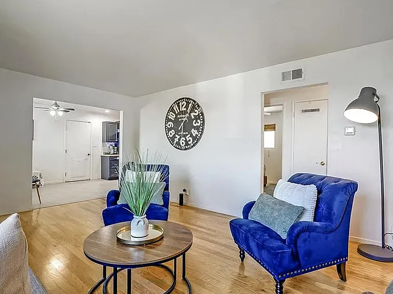632 Shaddick Dr — Photo 8