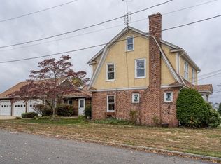 218 Island Pond Rd, Springfield, MA 01118
