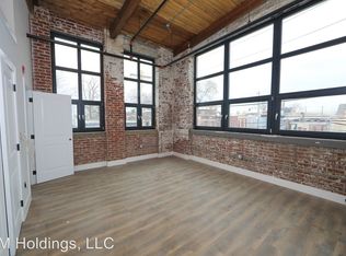 1825 E Atlantic St #202, Philadelphia, PA 19134