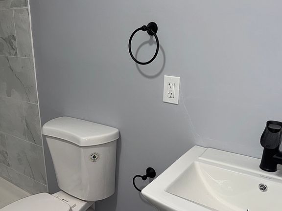 2nd image of 305 Roseville Ave Floor 3