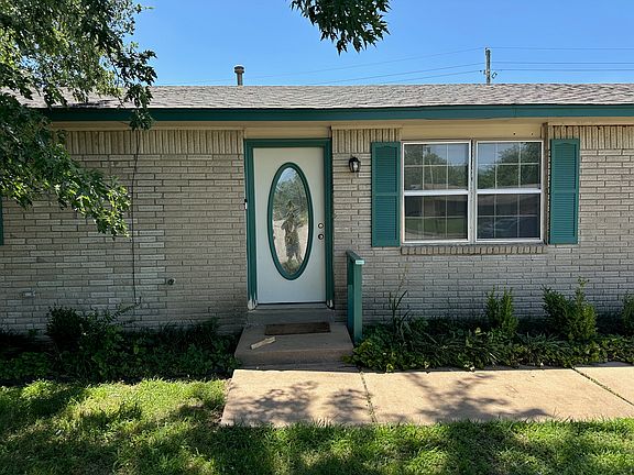 1905 West Vandalia - Broken Arrow.
Broken Arrow Schools.