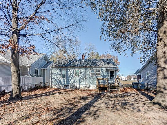 5th image of 48 Carstens Ave