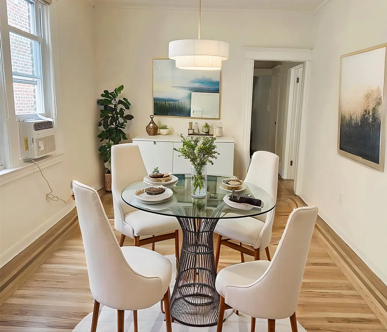 1 bed, 1.0 bath, 1100 sqft, $3,100 — Photo 2
