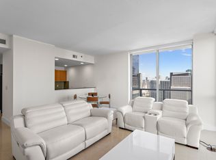 1060 Brickell Ave #4001-1, Miami, FL 33131
